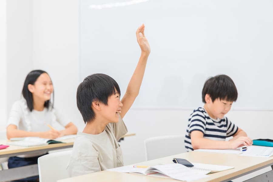 まとめ：子どもの気持ちがわかると「黙らせる」以外の方法も見えてくる